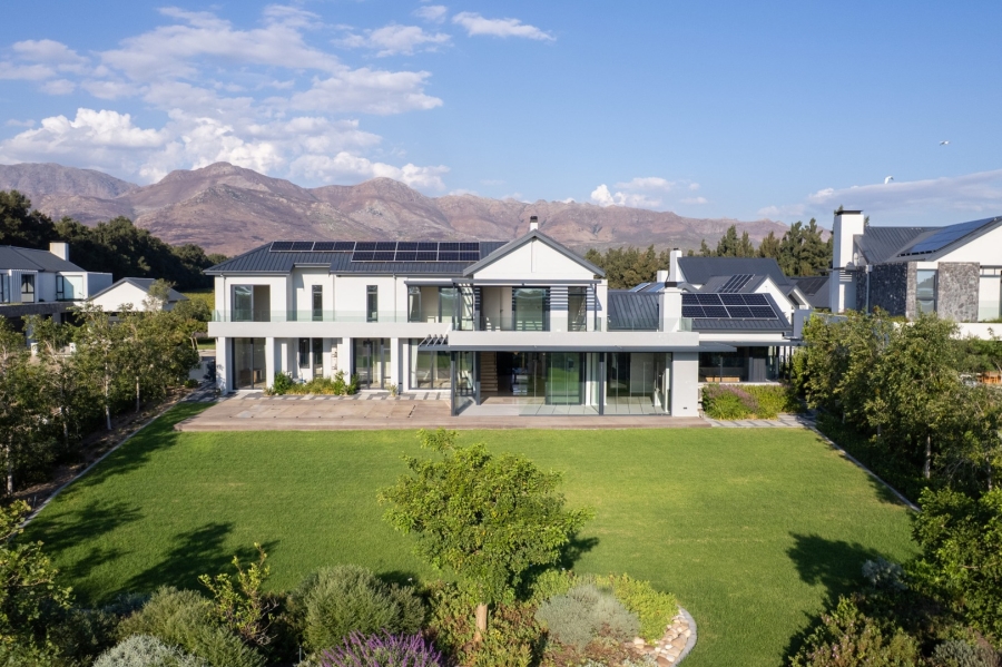 5 Bedroom Property for Sale in Val De Vie Estate Western Cape
